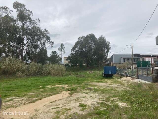 Terreno industrial para venda no Cartaxo - Grande imagem: 2/4