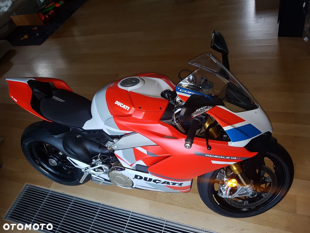 Ducati Panigale V4S - 9