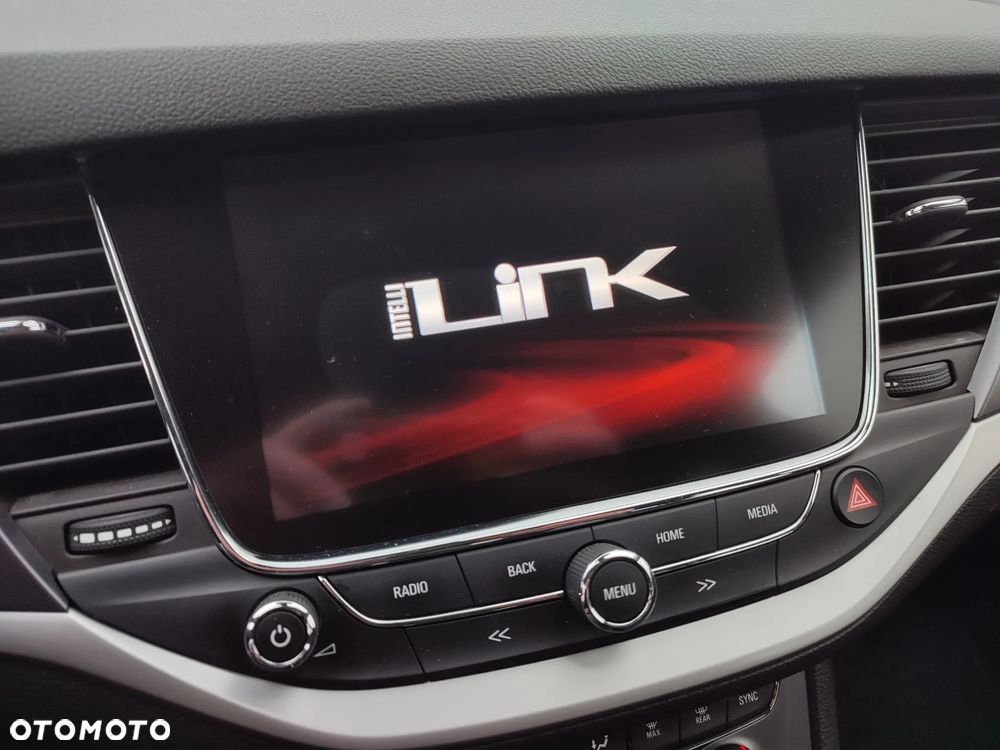 Opel Astra 1.4 T 120 Lat S&S - 31