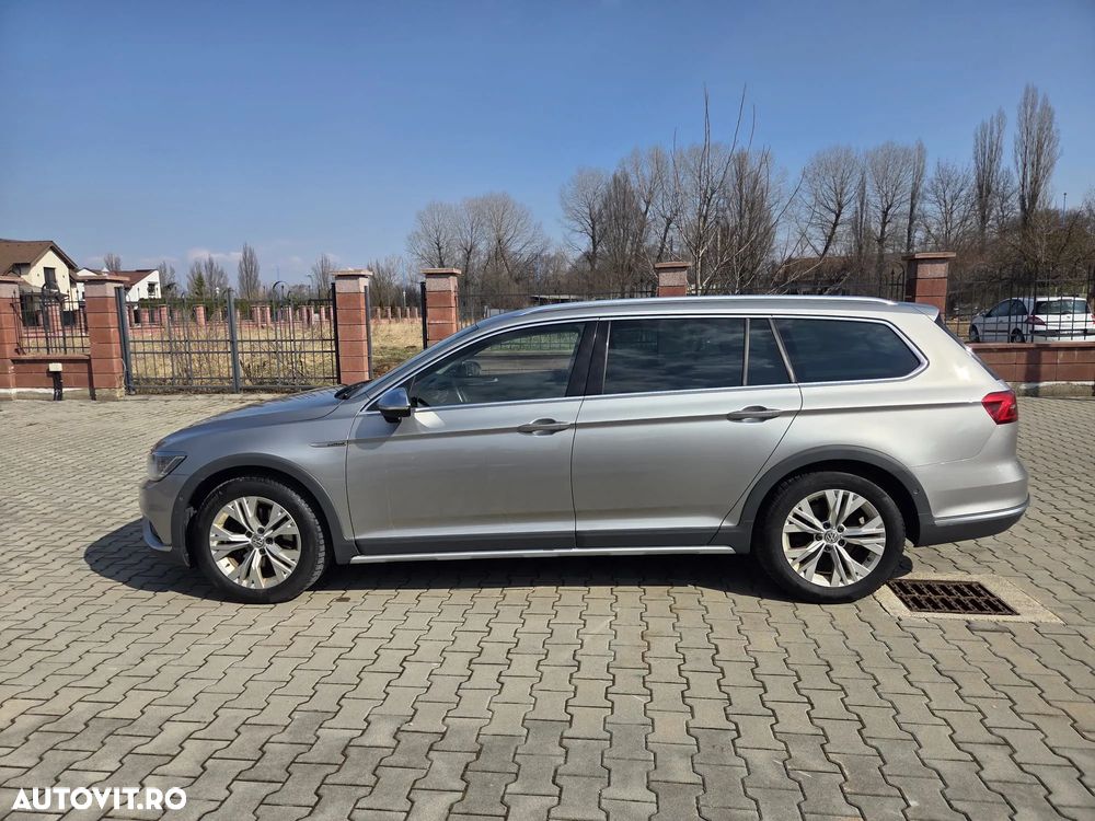 Volkswagen Passat Alltrack - 4