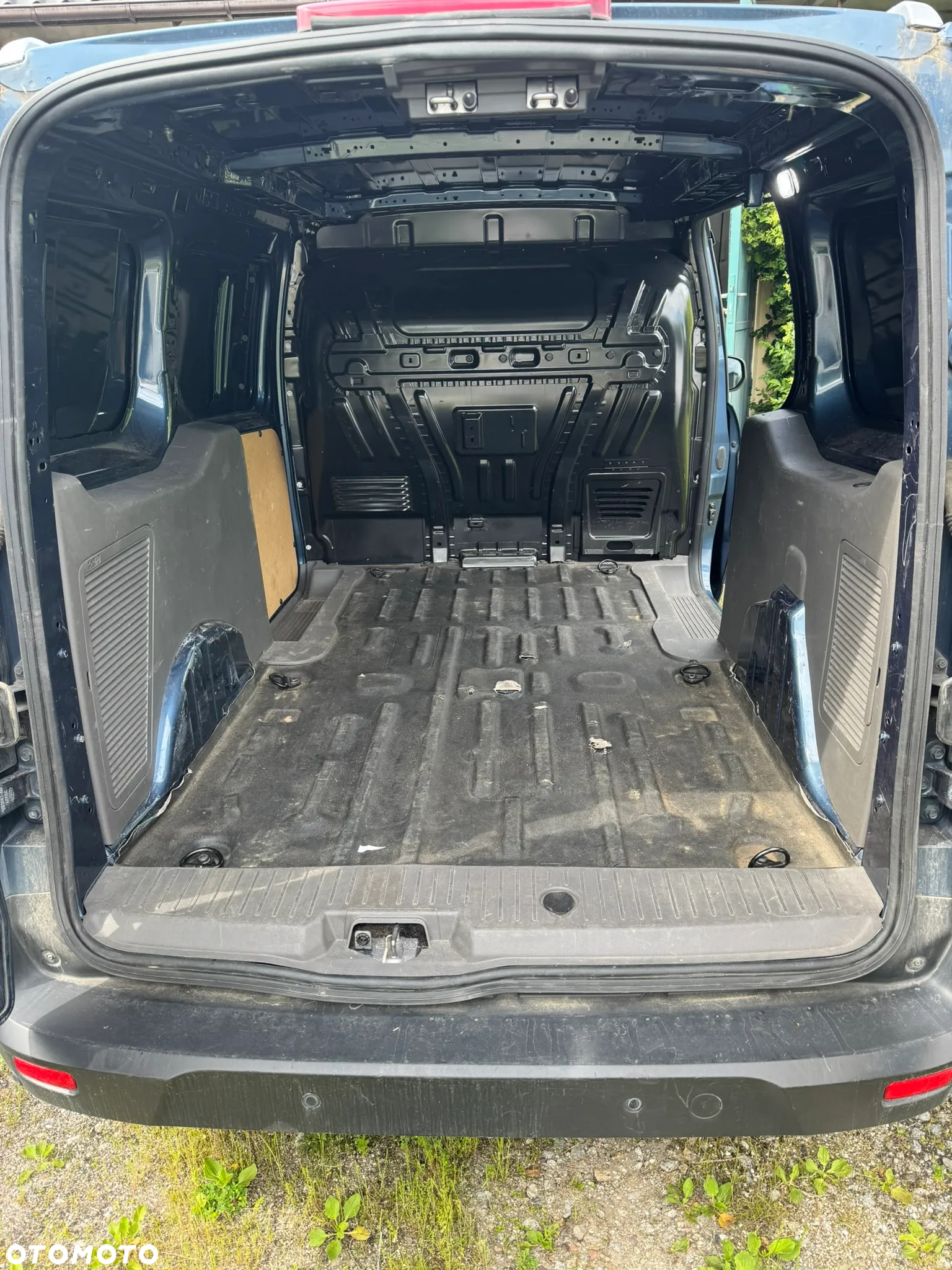 Ford transit connect - 10
