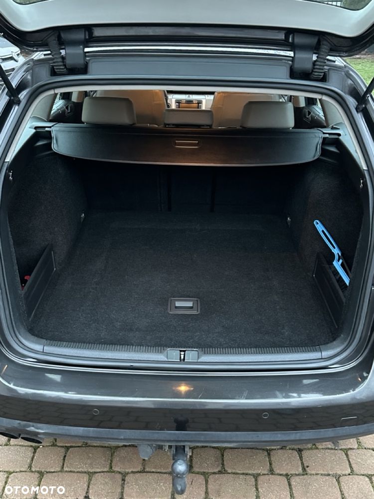Volkswagen Passat 2.0 TDI Comfortline DSG - 5