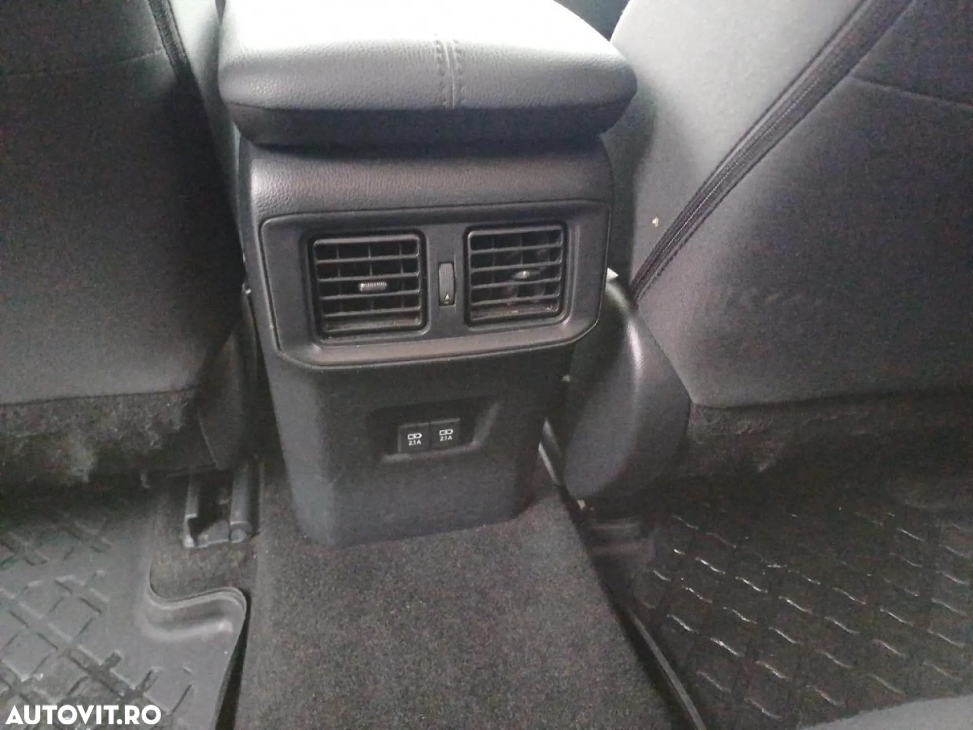 Toyota RAV4 - 21