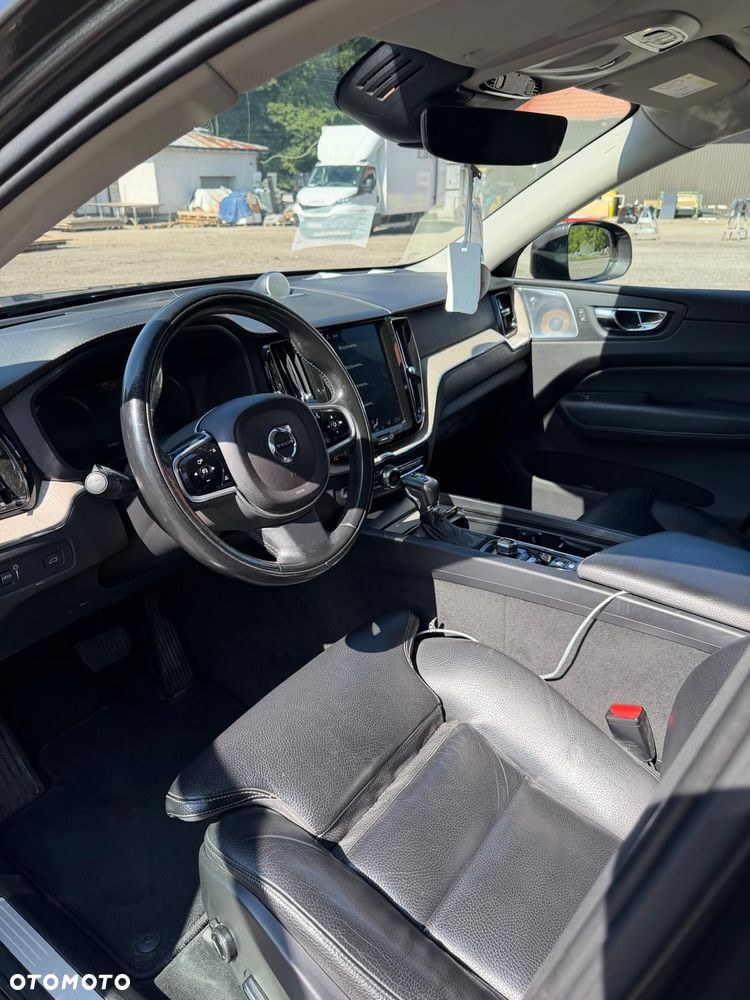Volvo Xc 60 2018 photo 5