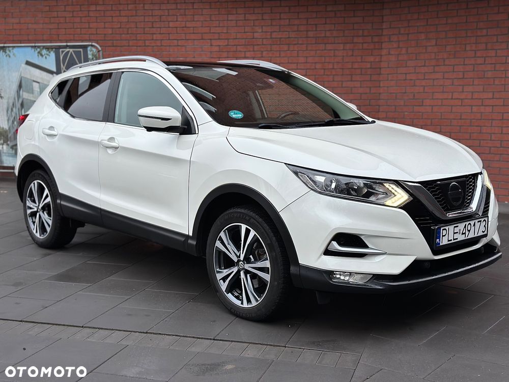 Nissan Qashqai 1.2 DIG-T N-Connecta EU6 - 9