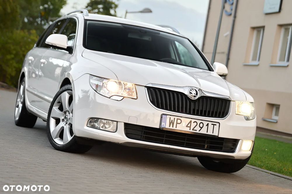 Skoda Superb 2.0 TDI Platinum - 1