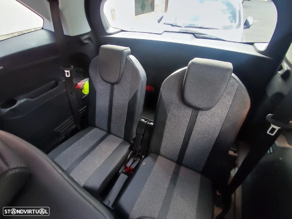 Peugeot 5008 1.5 BlueHDi Allure Pack EAT8 - 15