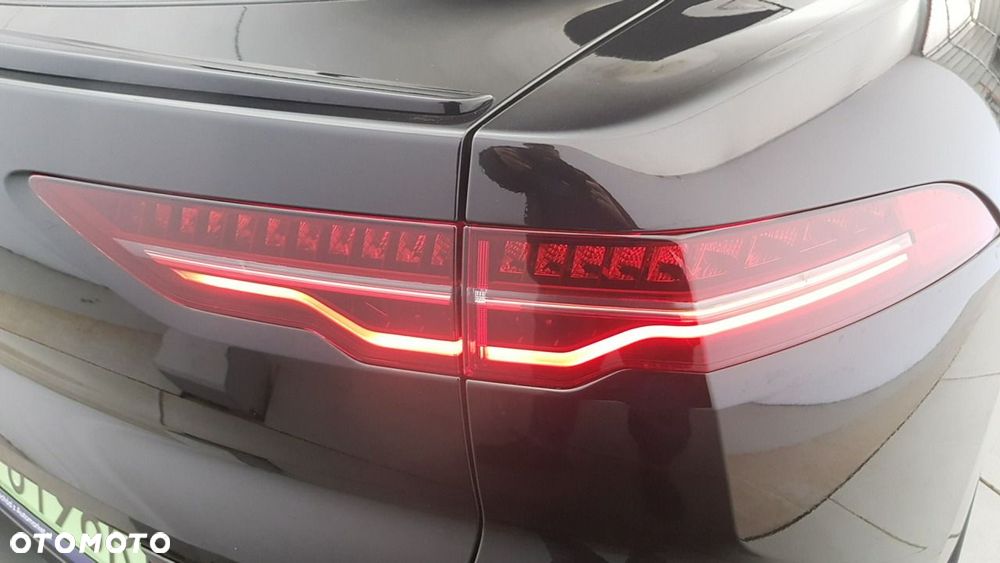Jaguar I-Pace - 18