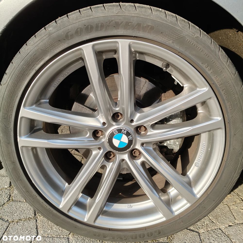 BMW Seria 3 318d - 21