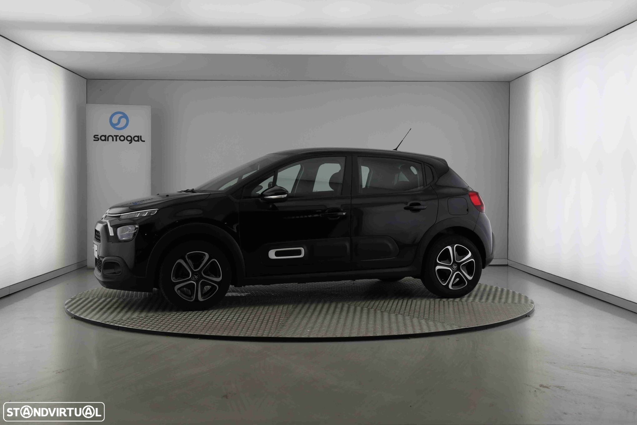 Citroën C3 1.2 PureTech Plus - 3