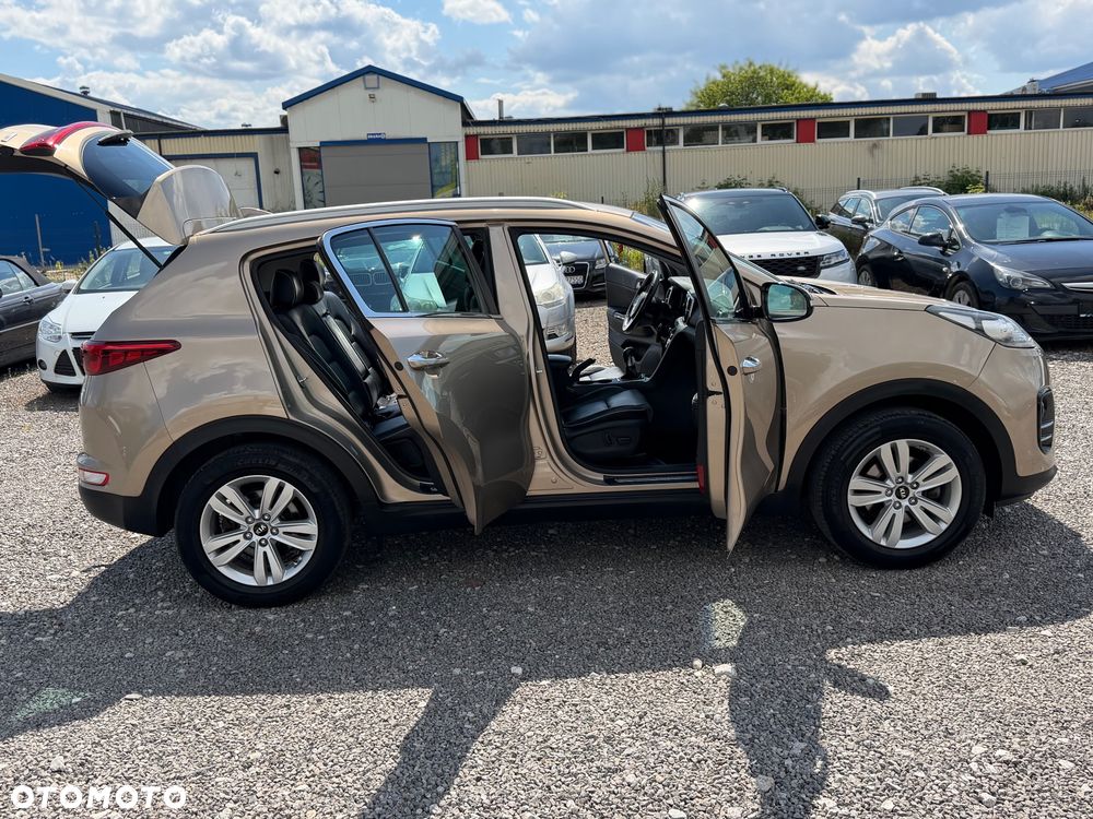 Kia Sportage 1.7 CRDI 2WD Dream-Team Edition - 19