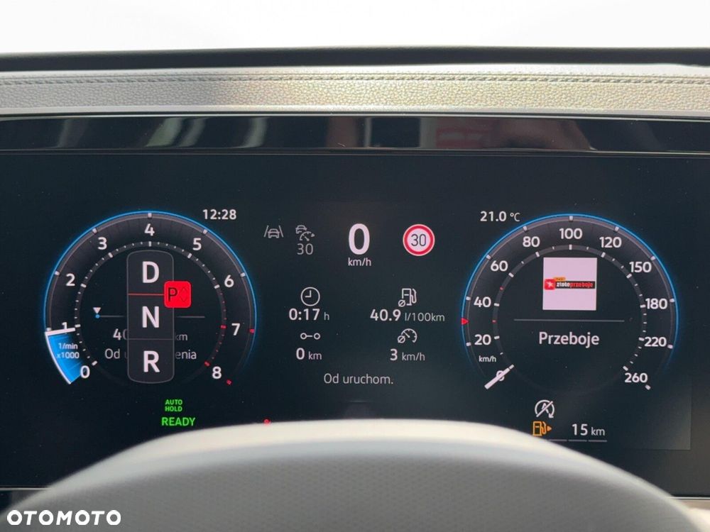 Volkswagen Passat - 18