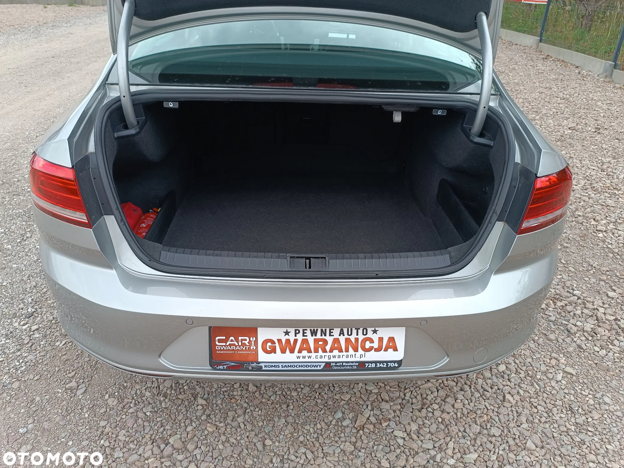 Volkswagen Passat 2.0 TDI EVO Elegance - 29