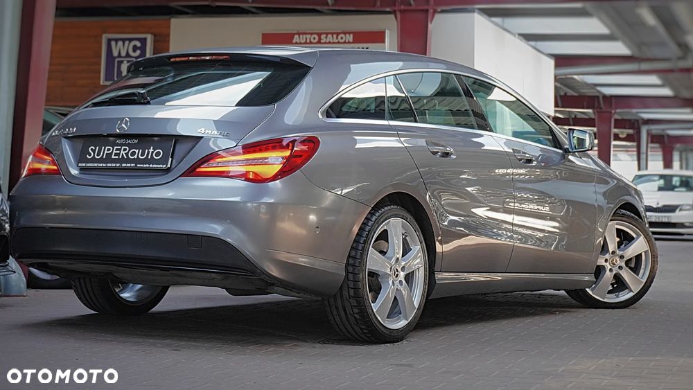 Mercedes-Benz CLA 220 4-Matic - 9