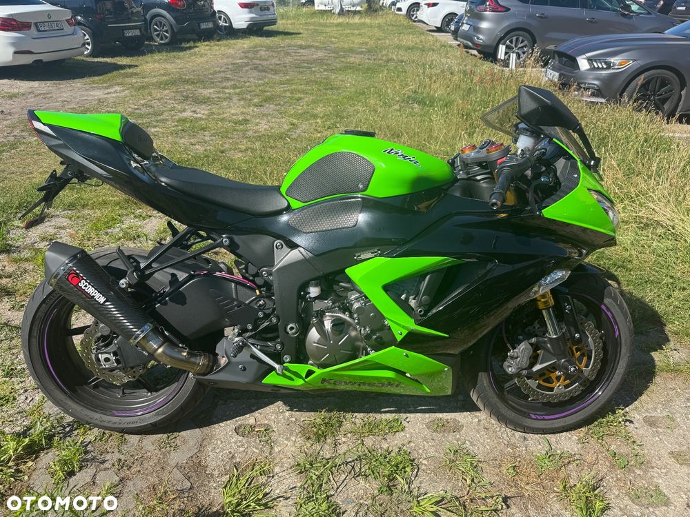 Kawasaki ZXR - 21