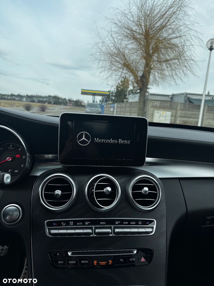 Mercedes-Benz Klasa C 220 CDI DPF Automatik Avantgarde - 18