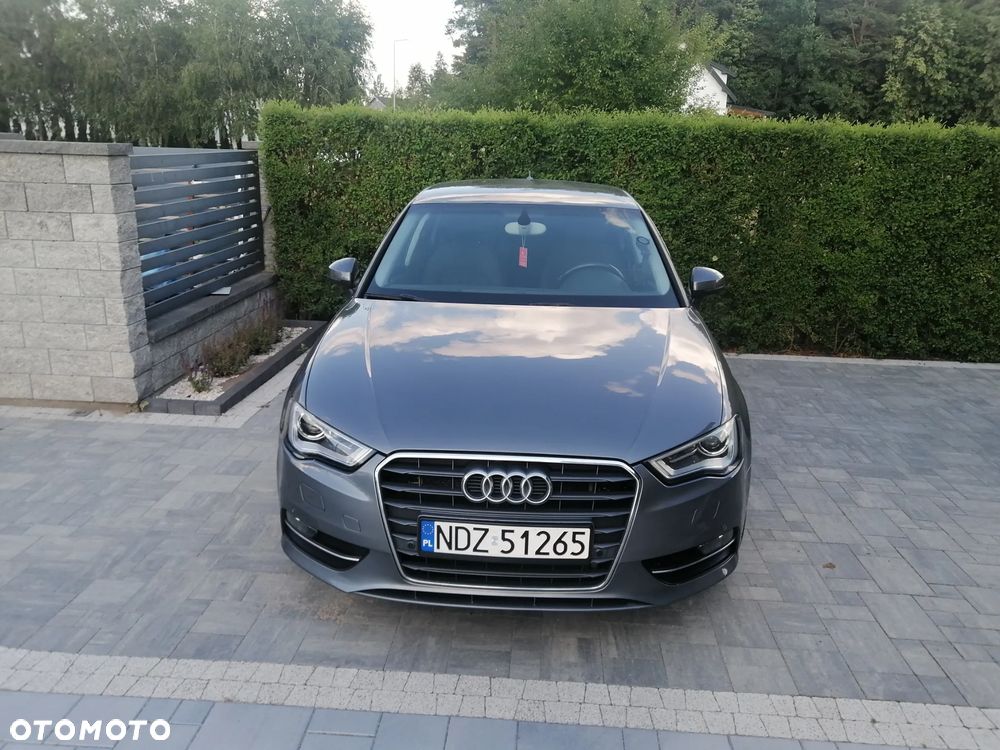 Audi A3 Sportback 1.6 TDI (clean diesel) Attraction - 1