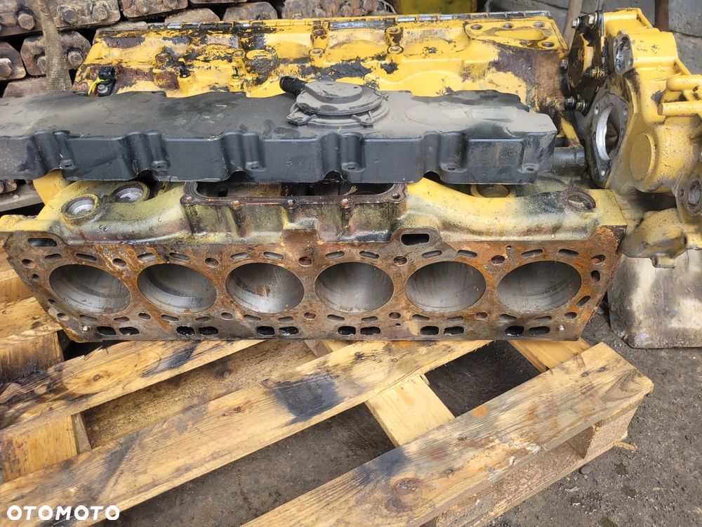 Silnik C6.6 - 12