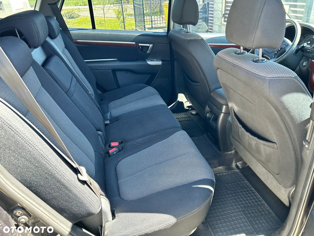Hyundai Santa Fe - 10