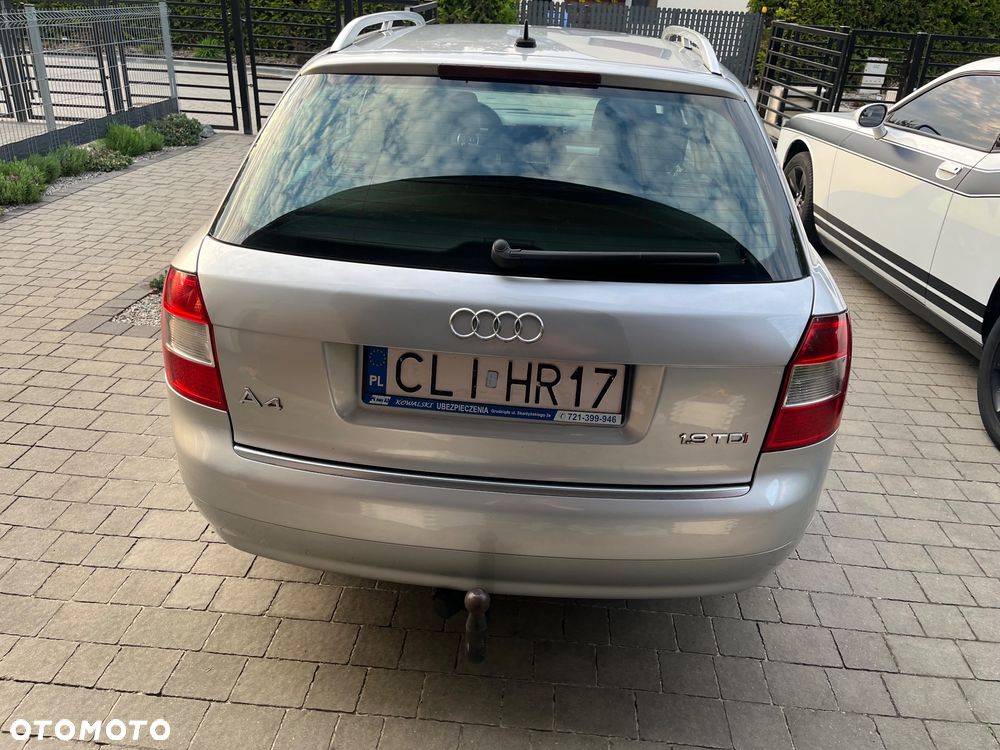 Audi A4 Avant - 6