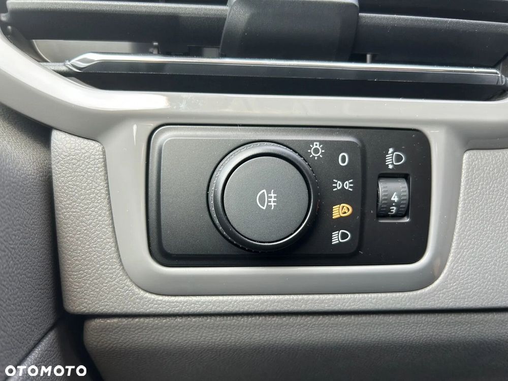 Volkswagen Caravelle - 31