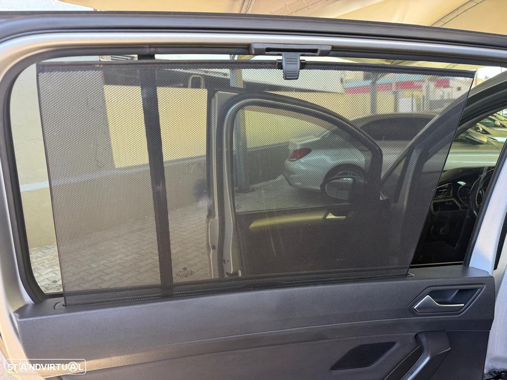 VW Touran 1.6 TDI SCR (BlueMotion ) DSG Comfortline - 24