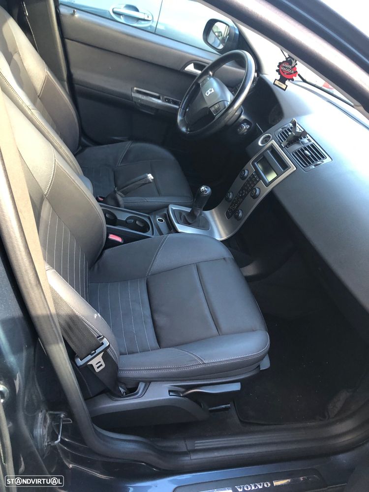 Volvo V50 2.0 D Nível 2 - 7