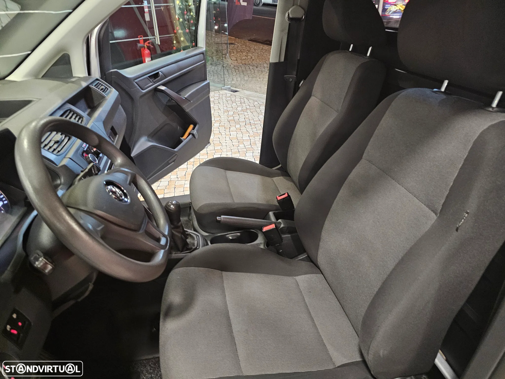 VW Caddy 2.0/ longa c/iva dedutível - 17