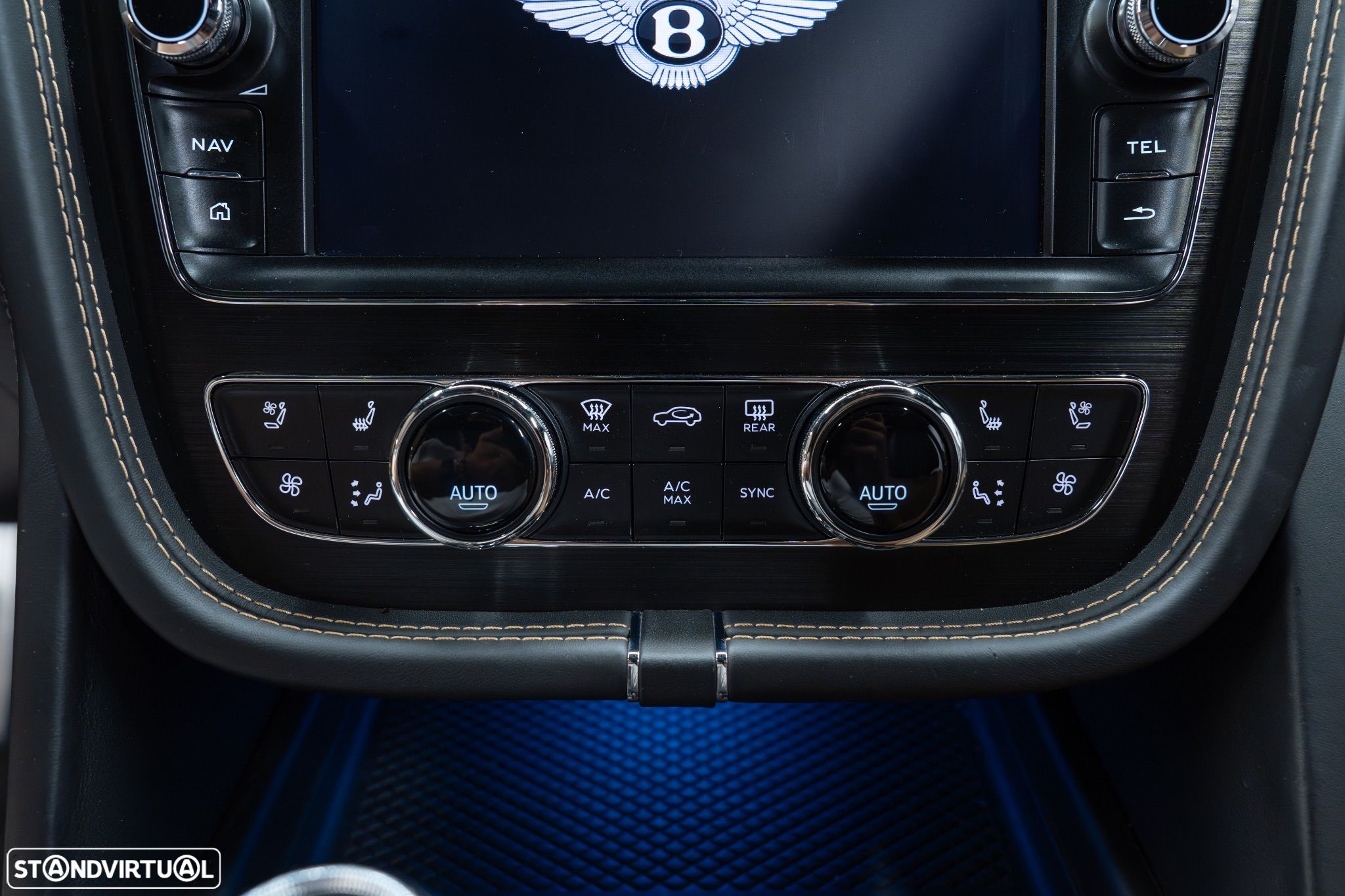 Bentley Bentayga V8 - 49