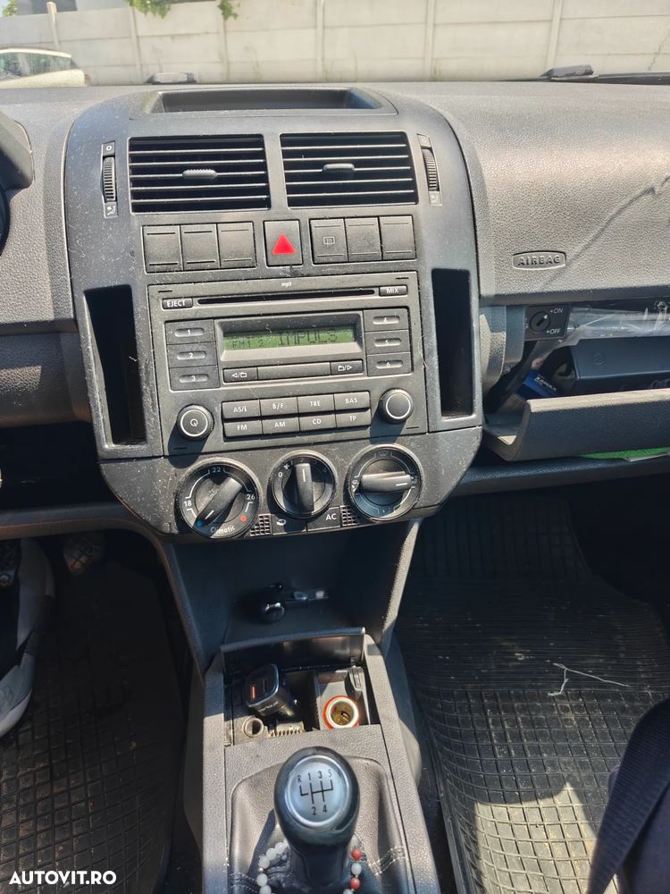 Volkswagen Polo - 3