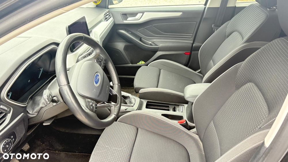 Ford Focus 1.5 EcoBlue STart-Stopp-System TITANIUM - 23