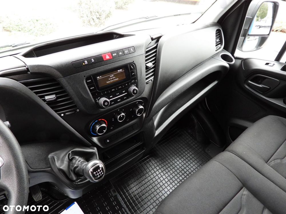 Iveco DAILY 35S18 PLANDEKA WINDA 8 PALET WEBASTO TEMPOMAT LEDY ASO KLIMATYZACJA  180KM - 33