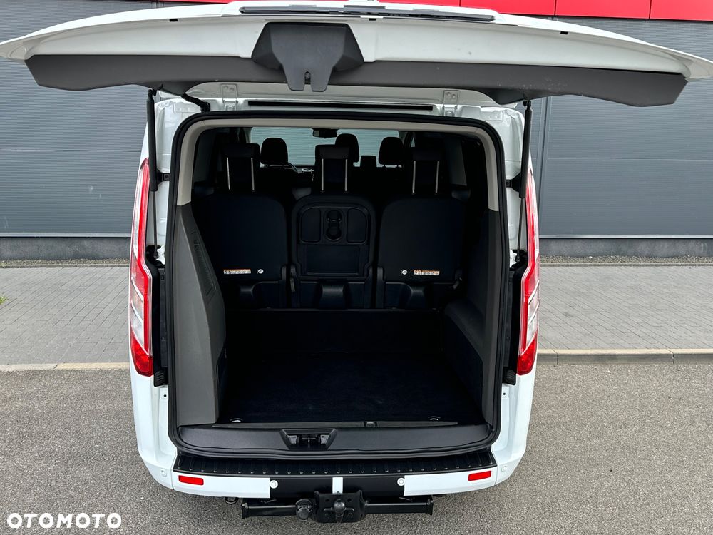Ford Tourneo Custom 2.0 TDCi L2 Titanium SelectShift - 19