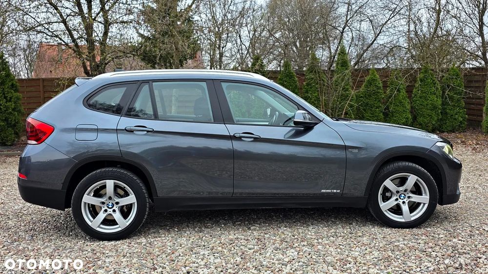 BMW X1 sDrive16d xLine - 17