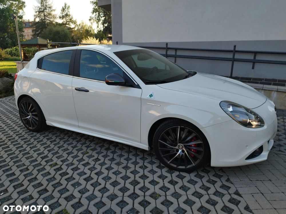 Alfa Romeo Giulietta 1750 TBi QV TCT - 5