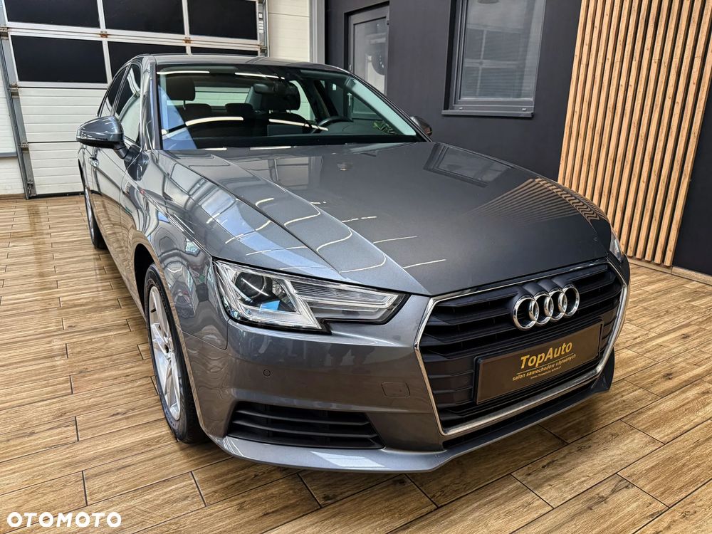 Audi A4 Limousine 2.0 TFSI ultra S tronic design - 4