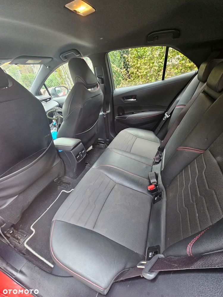 Toyota Corolla 1.8 Hybrid Selection - 21