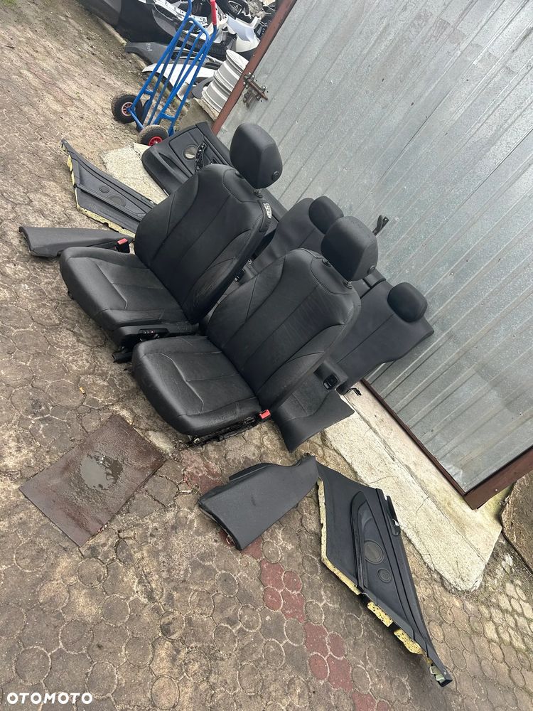 FOTELE WEWNĘTRZNE BMW F32 EU - 2