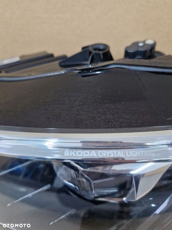 LAMPA LEWA Skoda Scala 2019 CRYSTAL LIGHTING ORYGINAŁ - 2