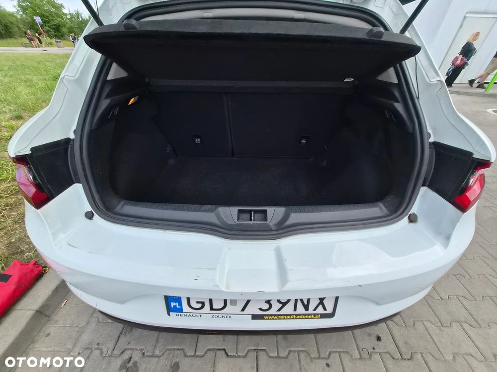 Renault Megane 1.6 SCe Life - 9