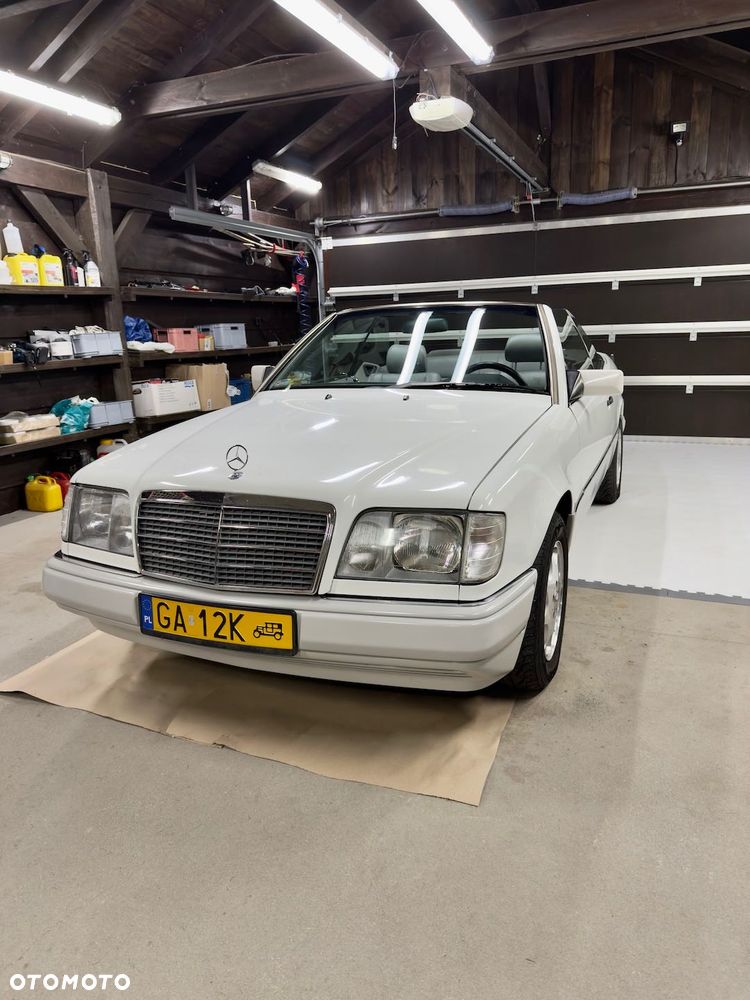 Mercedes-Benz Inny - 1