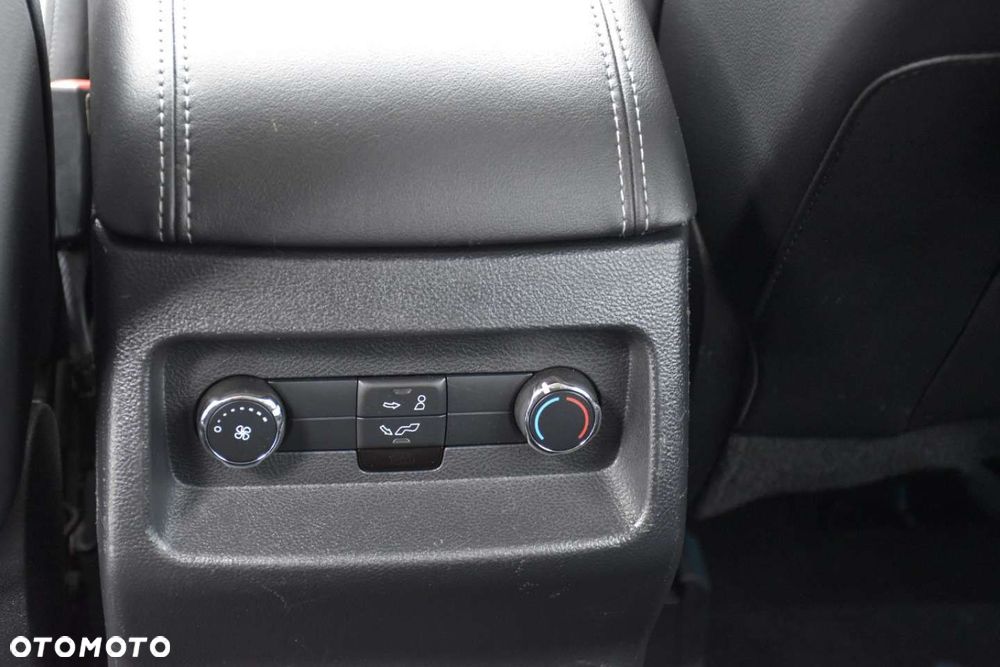 Ford Galaxy 2.0 TDCi Titanium PowerShift - 18