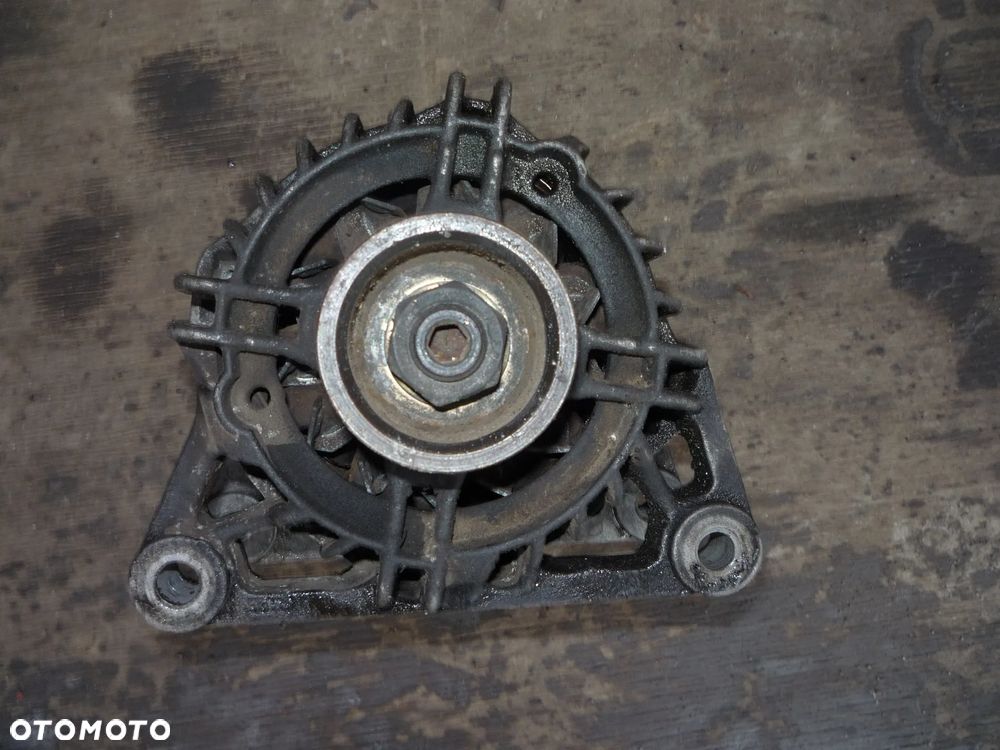 PEUGEOT 206 1.4 8V ALTERNATOR - 6