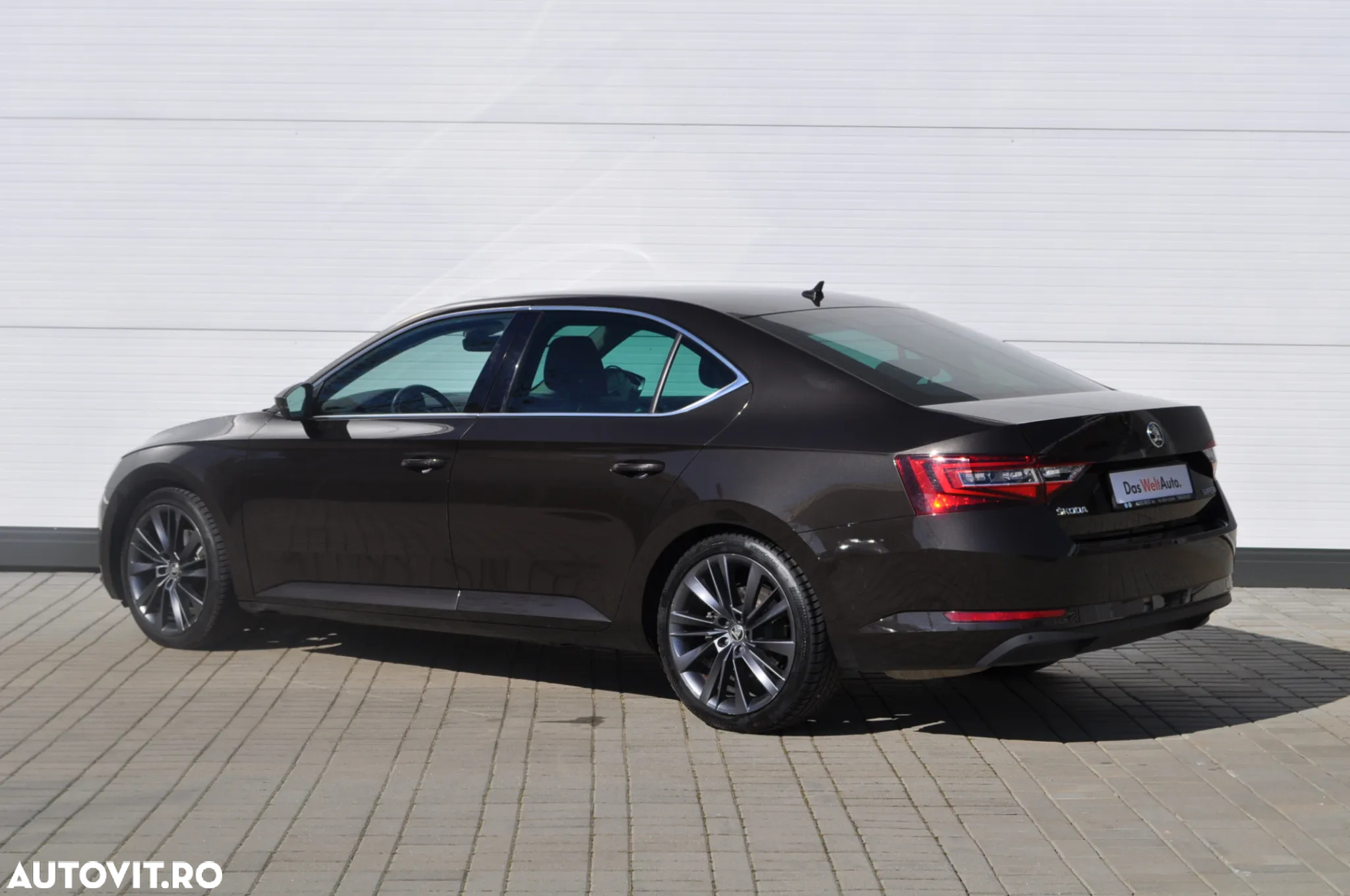 Skoda Superb 2.0 TDI DSG 4X4 Style - 3