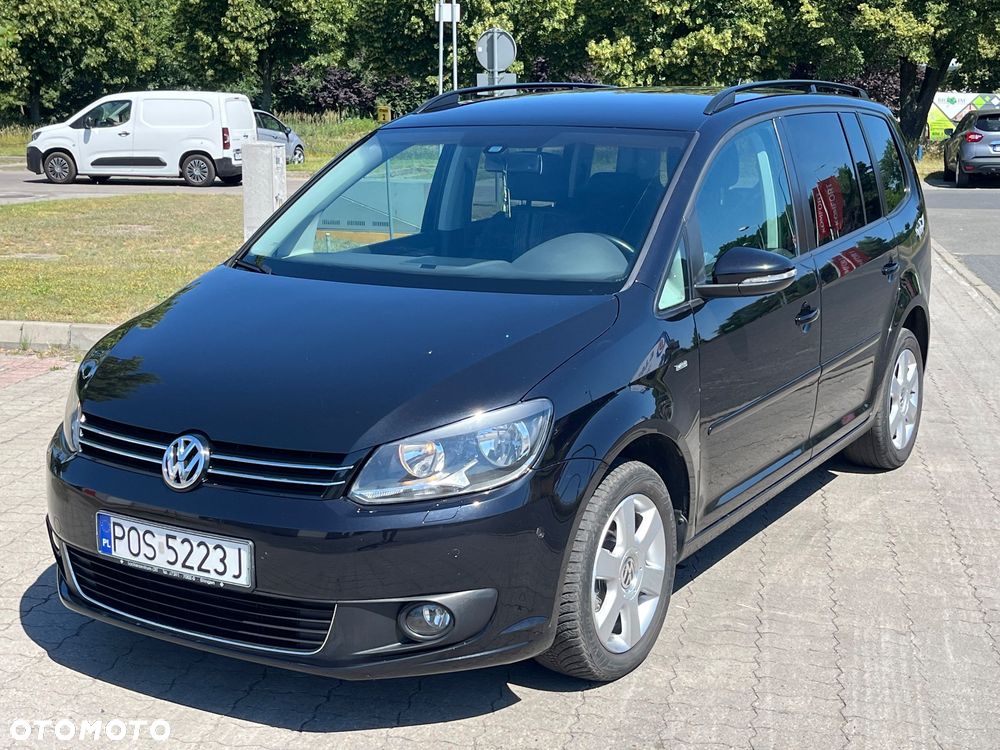 Volkswagen Touran 2.0 TDI DPF BlueMotion Technology DSG MATCH - 4