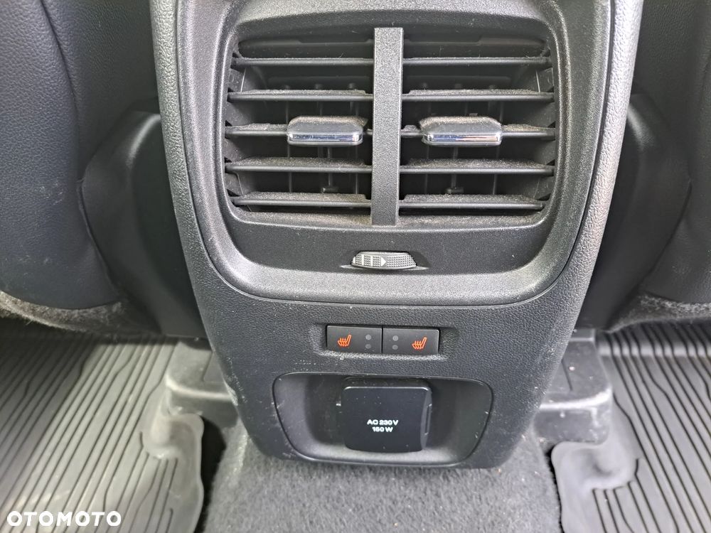 Ford Kuga 2.0 EcoBlue mHEV FWD ST-Line X - 26