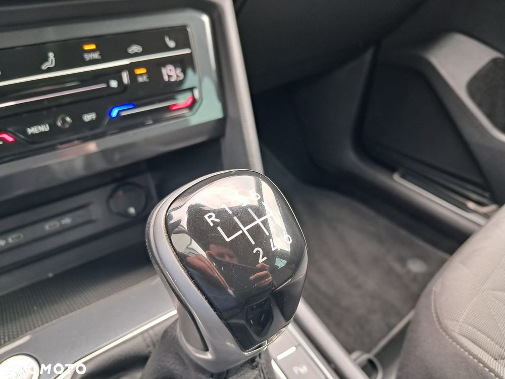 Volkswagen Tiguan 2.0 TDI SCR Life - 31