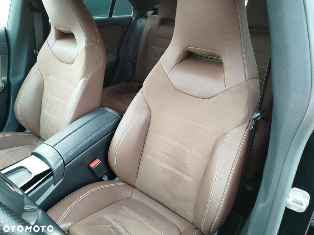 Mercedes-Benz CLA - 13