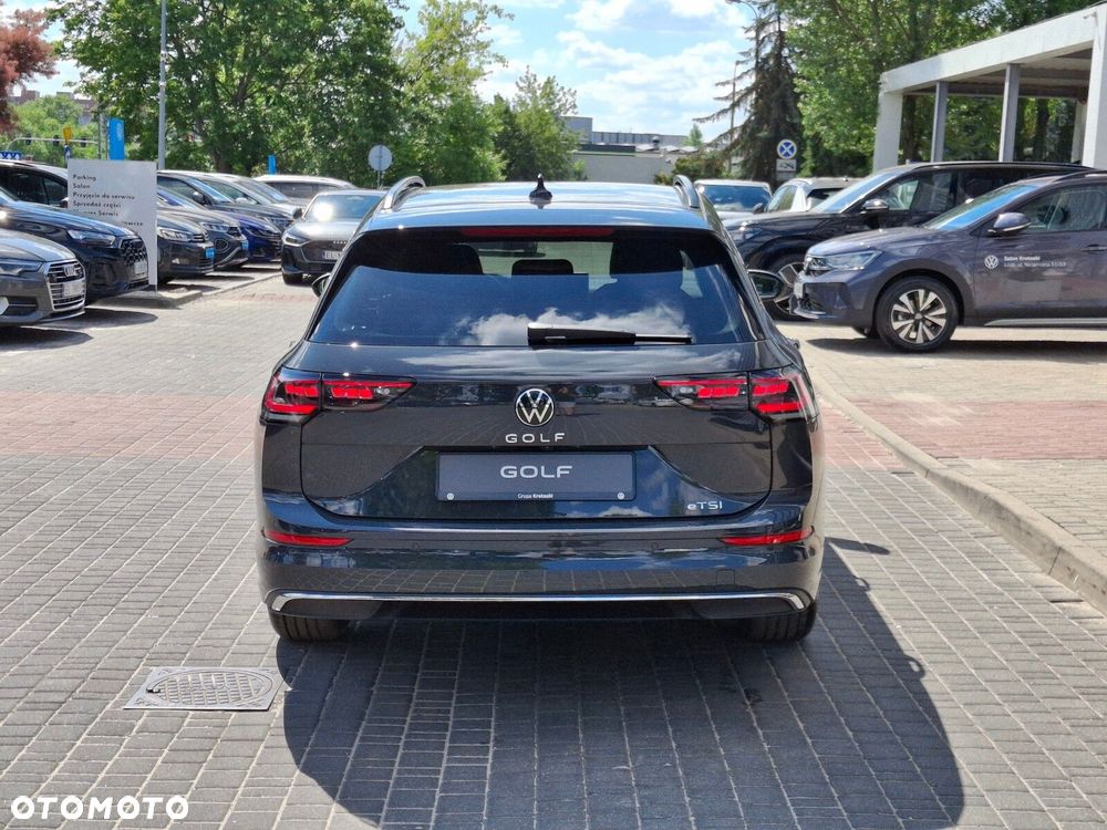 Volkswagen Golf - 9