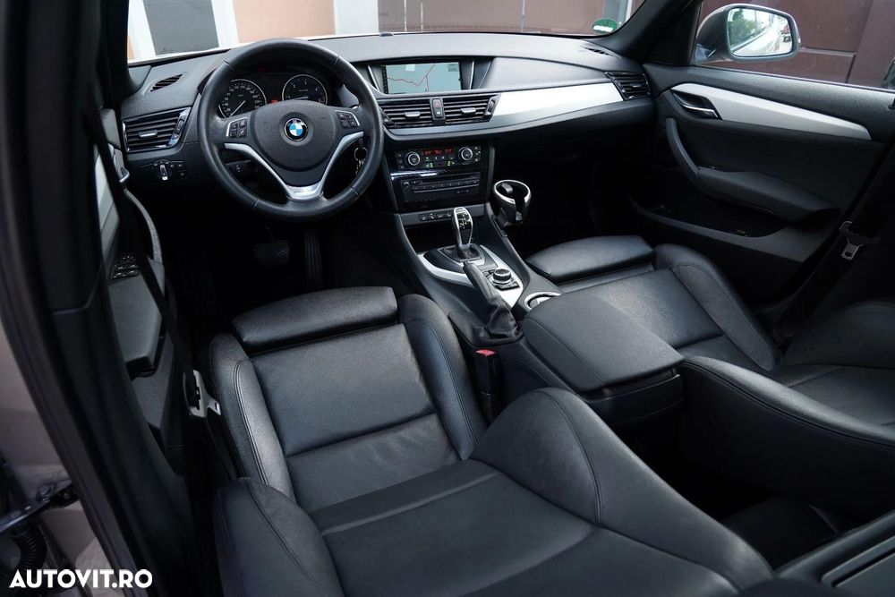 BMW X1 xDrive20d Aut. Sport Line - 7
